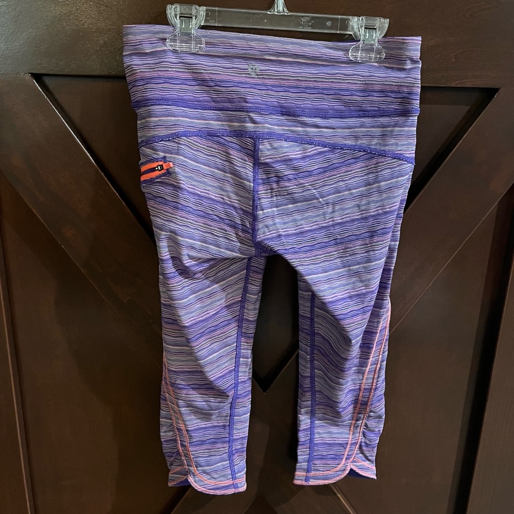 Lululemon Cropped Purple Striped Leggings Athletic - Picture 11 of 12